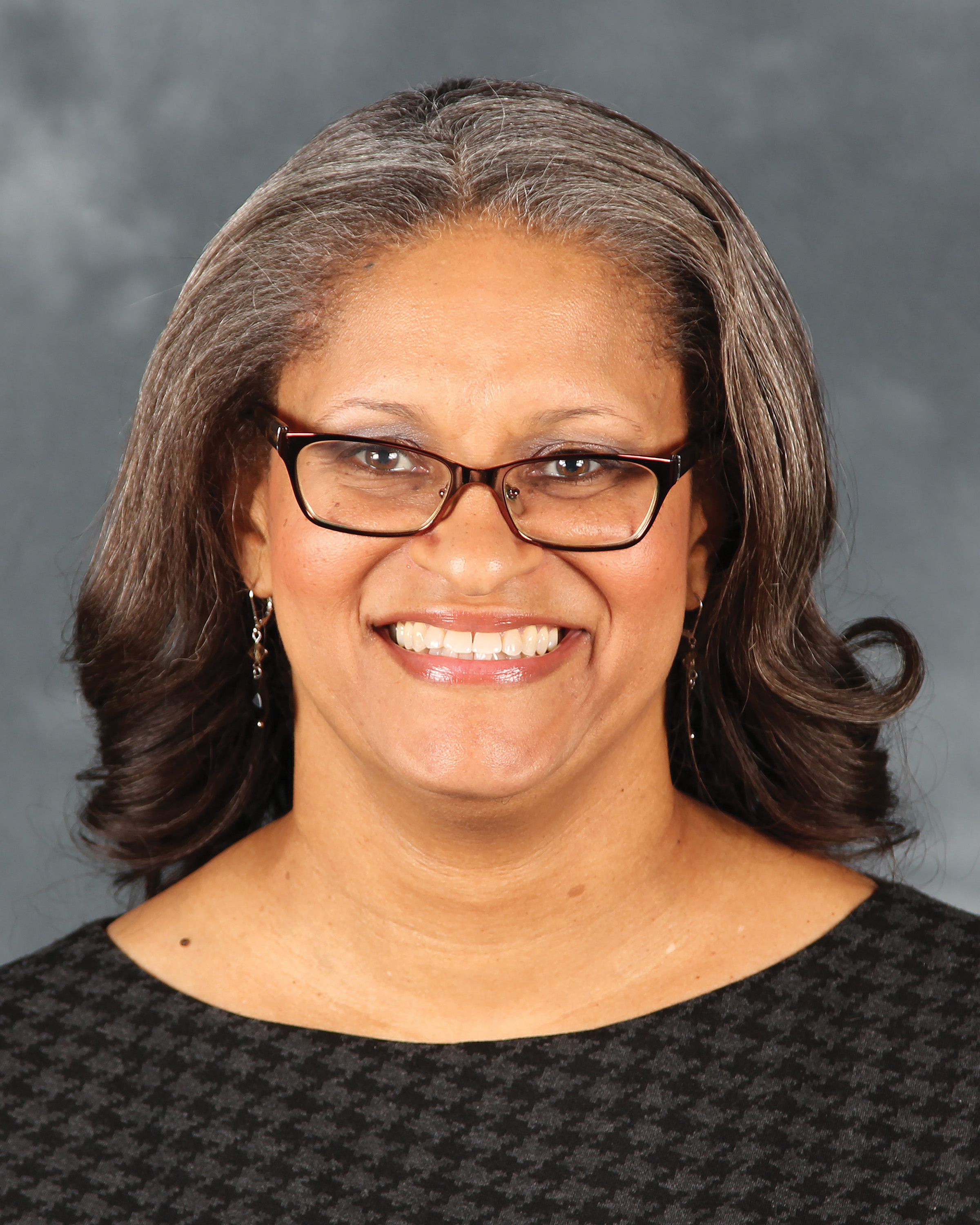 Photo of Saundra Crawford